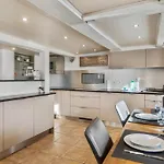 בקתה Historic Charming House 10 Min From *