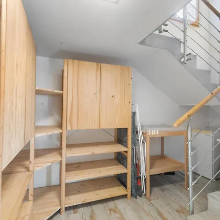 Historic Charming House 10 Min From Domek alpejski