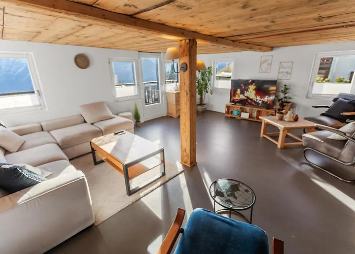 Historic Charming House 10 Min From 木屋