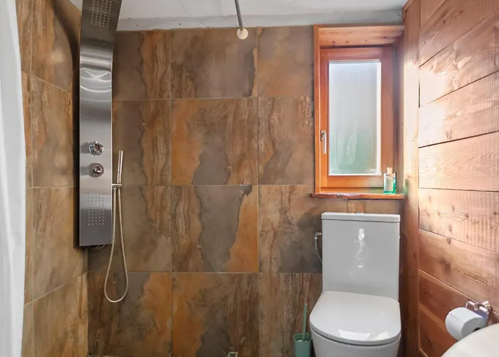 木屋 Historic Charming House 10 Min From