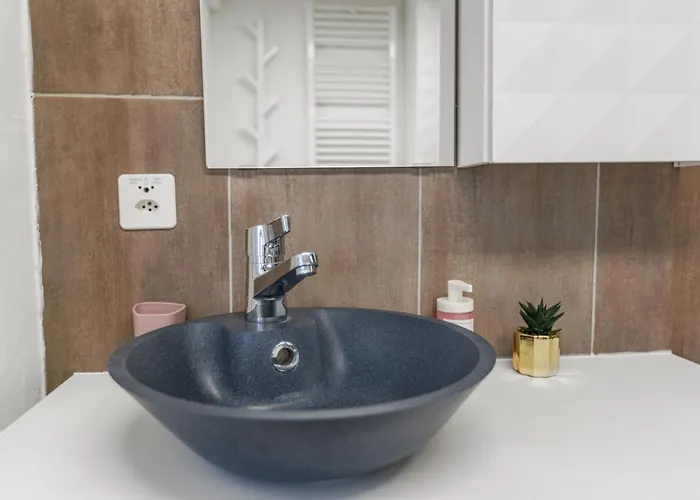 Historic Charming House 10 Min From Chalet *