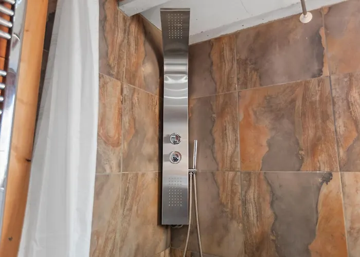 Historic Charming House 10 Min From Σαλέ