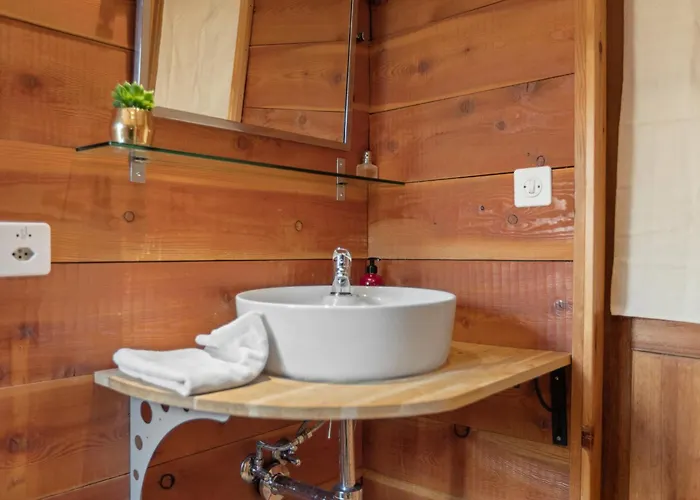 Historic Charming House 10 Min From 木屋 *