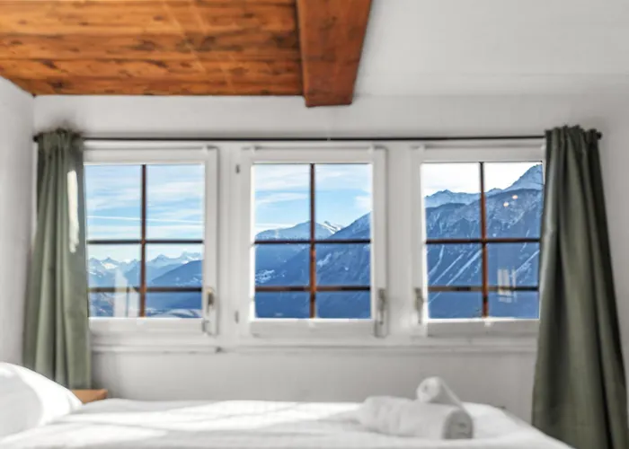 木屋 Historic Charming House 10 Min From *