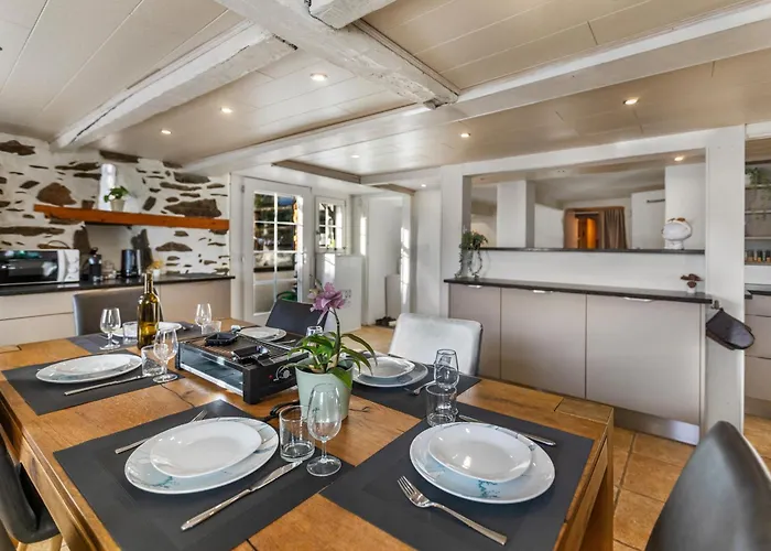 木屋 Historic Charming House 10 Min From *