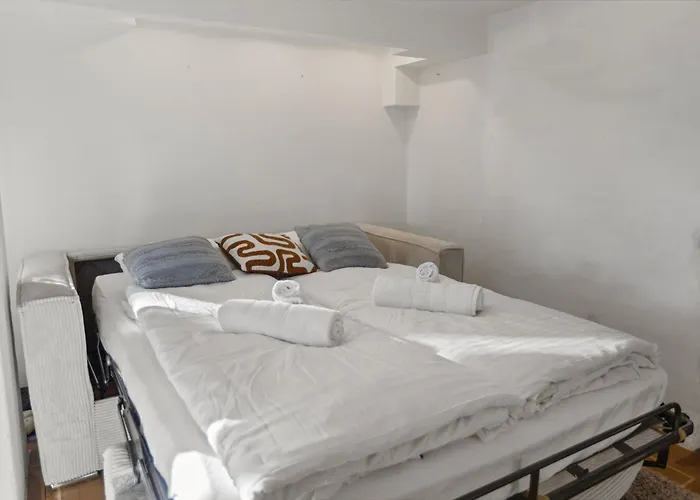 Historic Charming House 10 Min From *