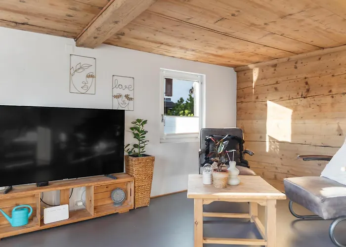 Chalet Historic Charming House 10 Min From